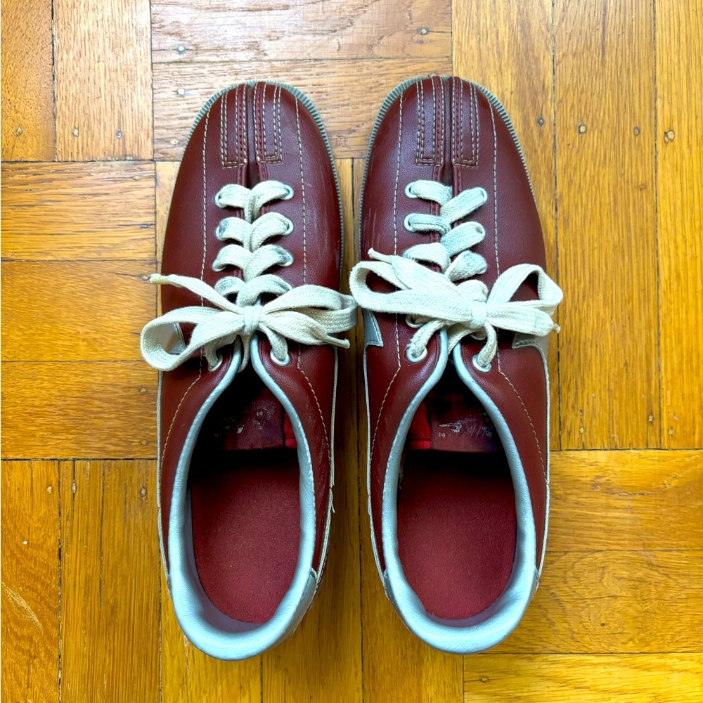 Women’s Nike Vintage ‘80’s Bowling Shoes